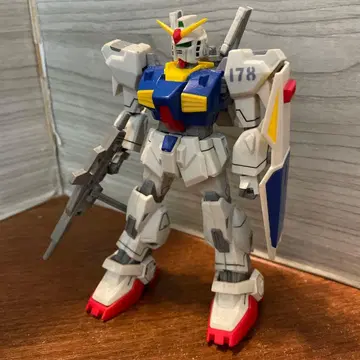 구 hg 건담 마크 2 정크 완성품