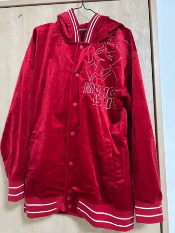 NESTA BRAND XL 빨간색 벨로아 소재 자수 후드 달린 자켓