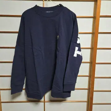 네이비 긴팔 트레이닝복 DSC