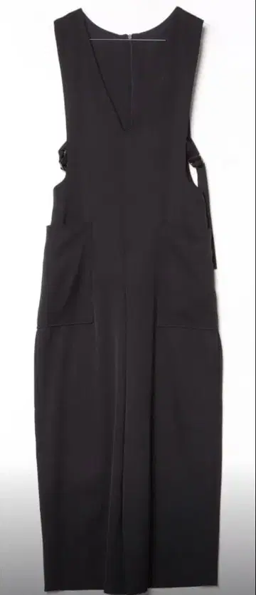 블랙 살로펫 V넥 FREE 사이즈