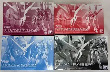 프리미엄 반다이 한정판 RG 건담 프라모델 4개 세트