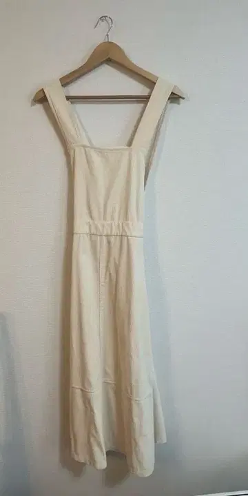 ZARA 코듀로이 오버롤 스커트 S 사이즈