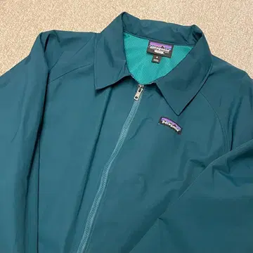 [ 새상품급 ] Patagonia 배기 자켓 다크 그린 파타고니아 M