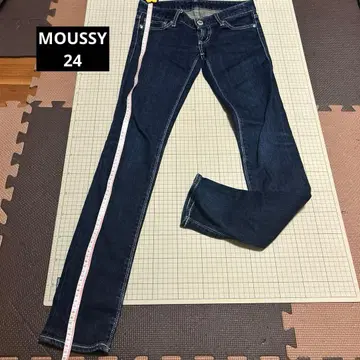 MOUSSY 스키니 데님 다크 블루 24