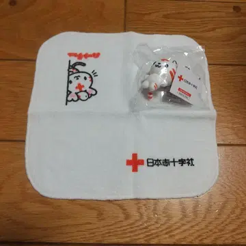 일본 적십자사 타월과 키링 세트