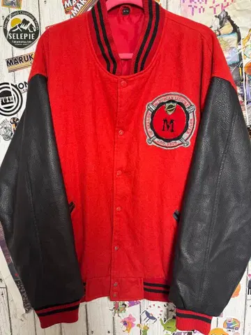 바시티 자켓 레드