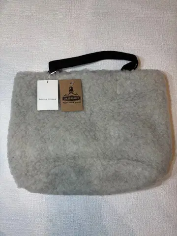 HUMAN WOMAN 핸드백