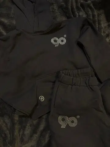 9090 맨투맨 셋업 블랙 Y2K