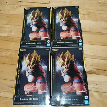 Grandista-SON GOKU 피규어 약 30cm 4개 묶음 판매