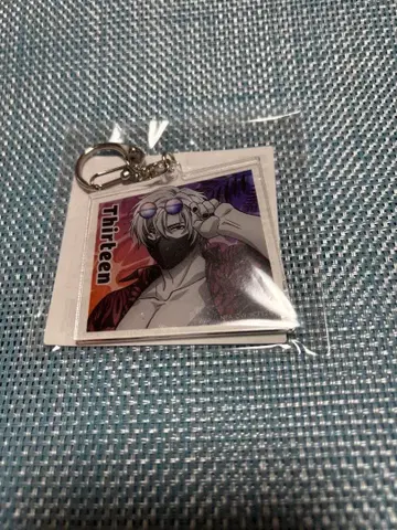 컴퍼스 서틴 아크릴 키링