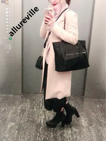 allureville 더블 크로스 V 컬러 코트