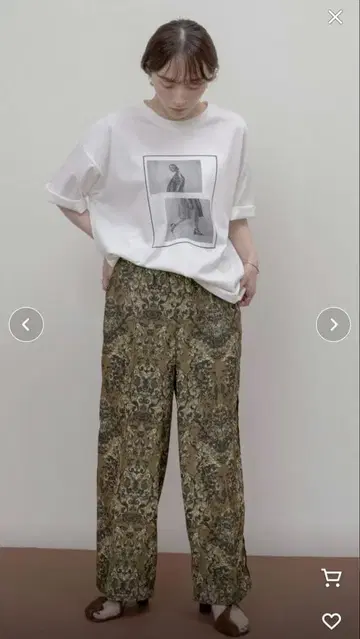 [ 새상품 ] Eimee Law 아라베스크 프린트 사이드 라인 팬츠