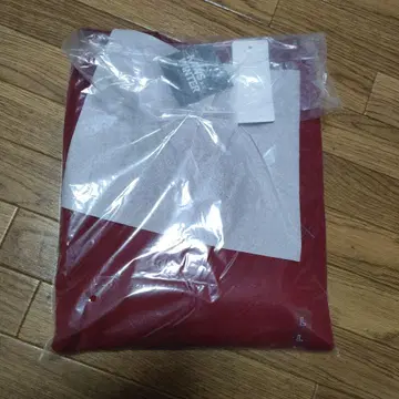 L 사이즈 유니클로 카우스KAWS 콜라보 캐시미어 크루넥 스웨터