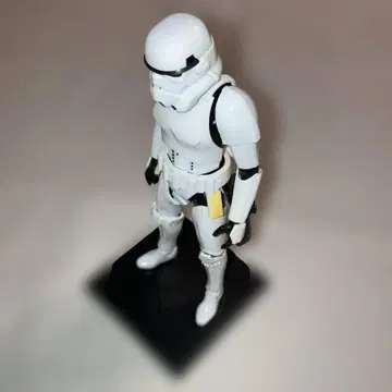 반다이 스톰 트루퍼 스탠드 포함 프라모델 미조립품