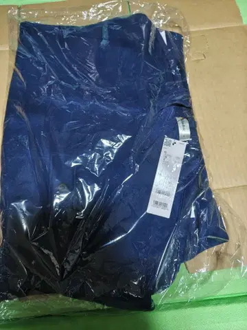 골든 베어 L 사이즈 긴팔