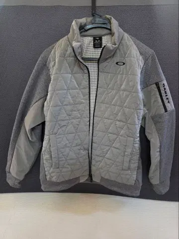[ OAKLEY ] 하이브리드 퍼프 플리스 그레이 XL