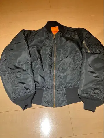 미국산 ALPHA INDUSTRIES 블랙 MA-1 90s M