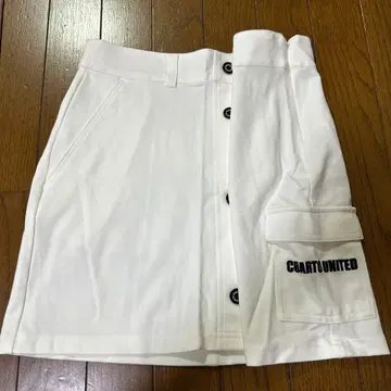 골프 스커트 화이트 여성용 미사용 시착만 한 상품