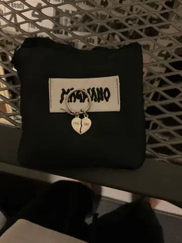 Magliano 귀걸이 (한쪽 귀)