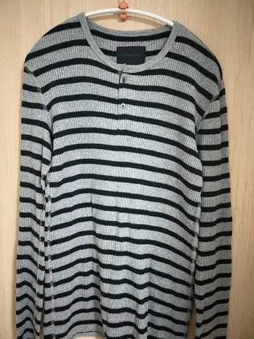 Lounge Lizard 긴팔 니트 헨리넥 보더