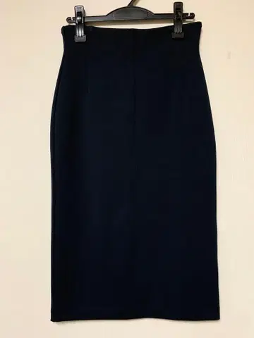 Whim Gazette 네이비 타이트 스커트