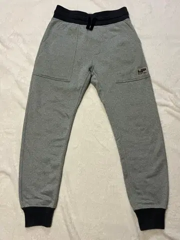 BURTON 버튼 조거 팬츠