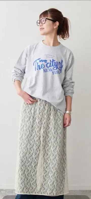 새상품급 Spick & Span 아이보리 레이스 타이트 스커트