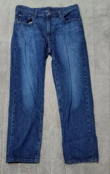 유니클로 레귤러 핏 청바지 36 블루