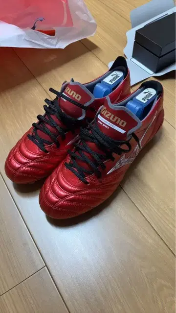 Mizuno Morelia neo4 25.0