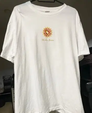 Sareee 태양신 심볼 티셔츠 여자 프로레슬링