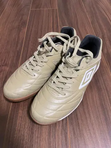 [엄브로] 풋살화 액셀러레이터 WIDE 베이지 26cm