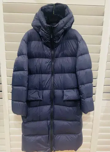 [인기] 유니클로+J 네이비 후드 부착 다운 코트