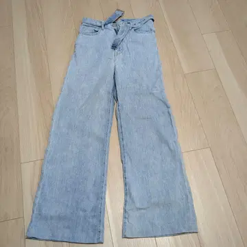 Banana Republic 하이라이즈 릴랙스 와이드 레그 데님