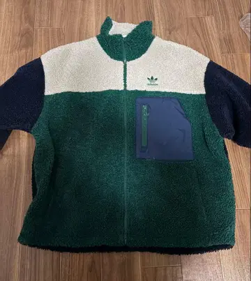 adidas 플리스 자켓 M 사이즈