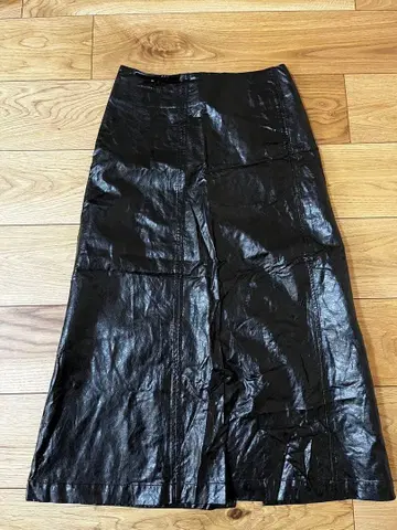 [ journal standard relume ] 블랙 가죽 롱 스커트