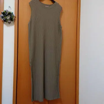 쿨레앙 LUIS MARI 니트 원피스