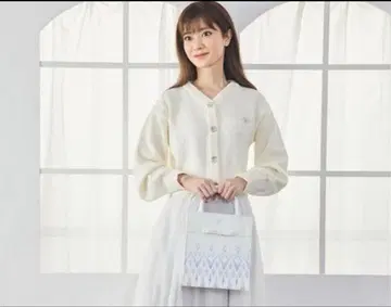 시마무라 치하루 콜라보 눈의 여왕 엘사 가디건 L 사이즈