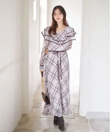 tocco closet 허리 리본 포함 빅 칼라 체크 플리츠 원피스