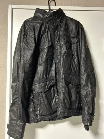 ARMANIEXCHANGE 블랙 다운 자켓