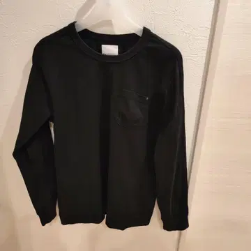 Re 블랙 긴팔 티셔츠 M 사이즈