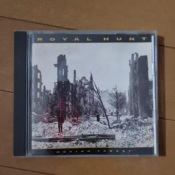 ROYAL HUNT MOVING TARGET