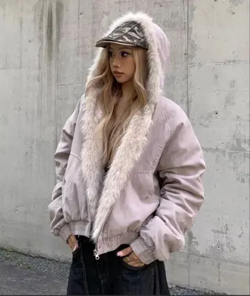 플리스 포함 베이지 후드 자켓