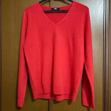유니클로 캐시미어 스웨터 여성용 M 레드