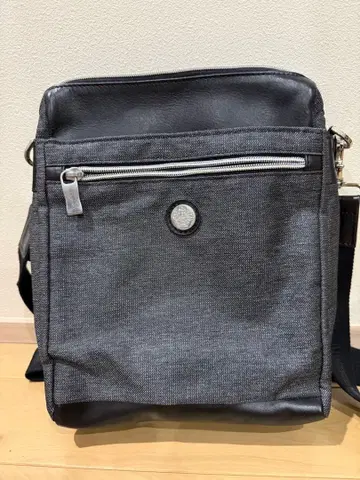 오로비안코 그레이 숄더백