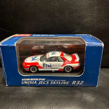 토미카 EBBRO 유니시아젝스 스카이라인 R32