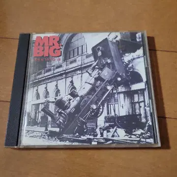 MR. BIG LEAN INTO IT