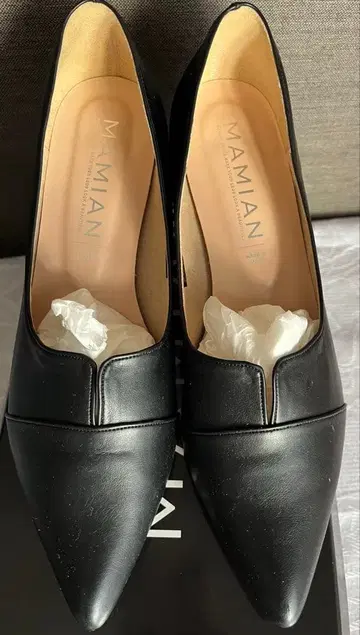 MAMIAN 블랙 가죽 스틸레토 펌프스