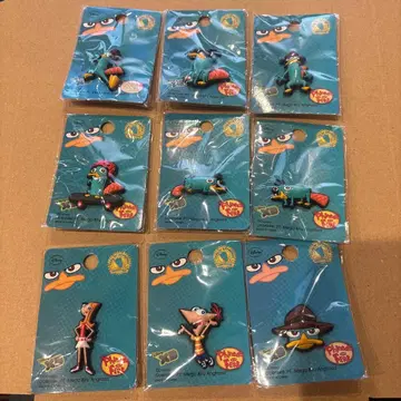 피니어스 & 퍼브 샌들 배지 9개 세트