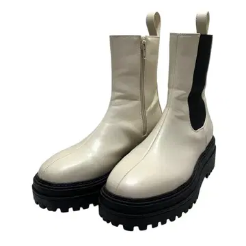 [새상품급] 아줄바이마우지 (24.5) 사이드 고어 부츠 트랙 밑창