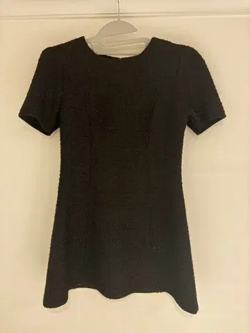 ANGELO BANCO 블랙 반팔 미니 원피스